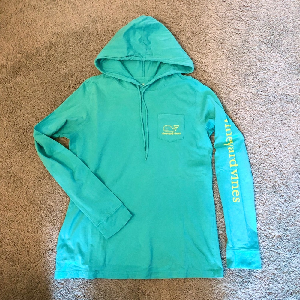 Vineyard Vines Hooded Shirt